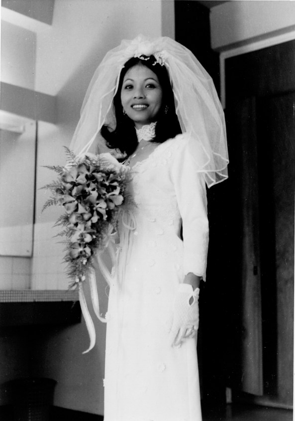 1973 wed Mommy on her wedding day